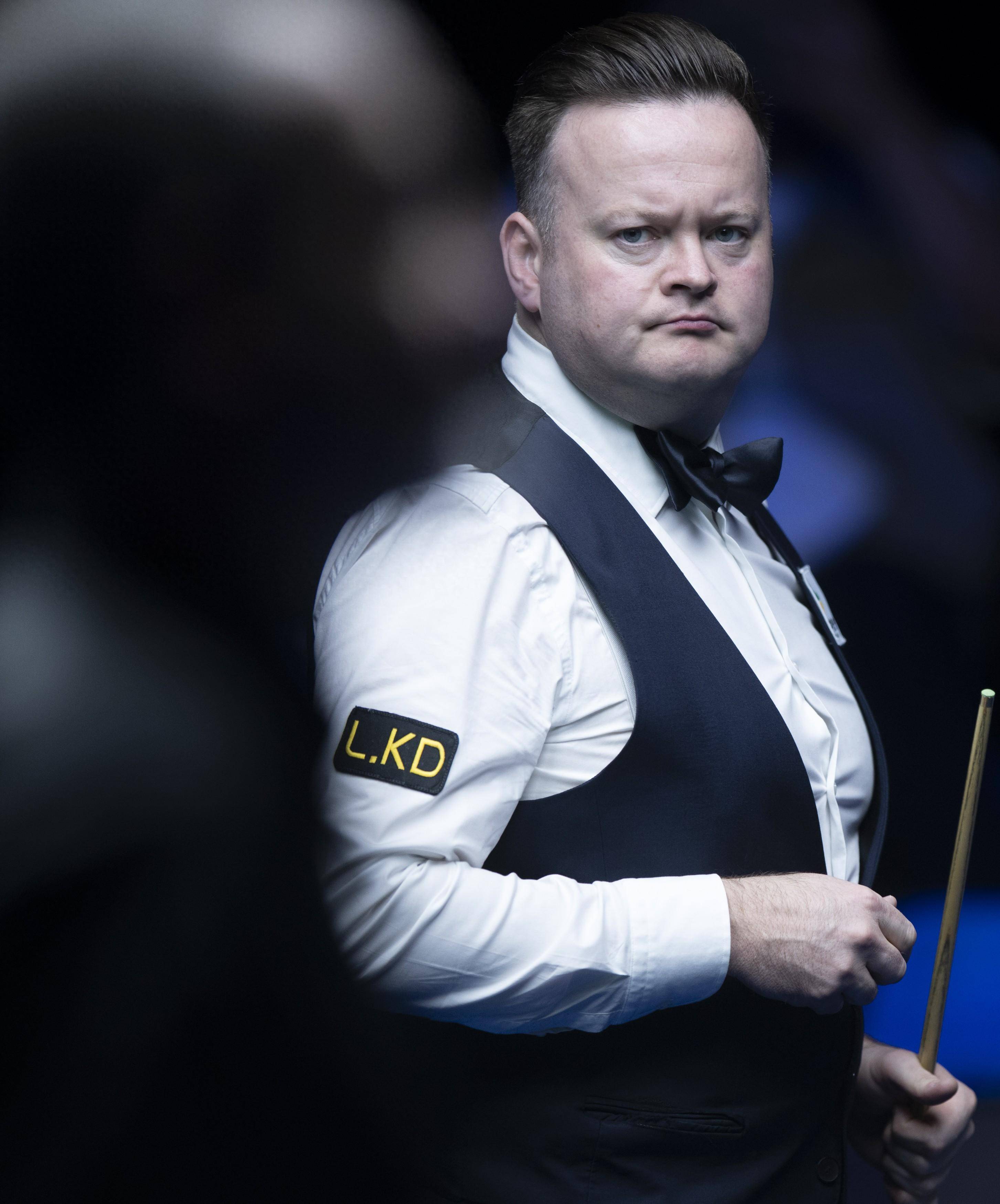 受到燃油策 受到燃油策