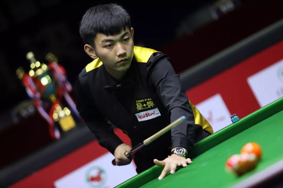 贡献着力量 贡献着力量